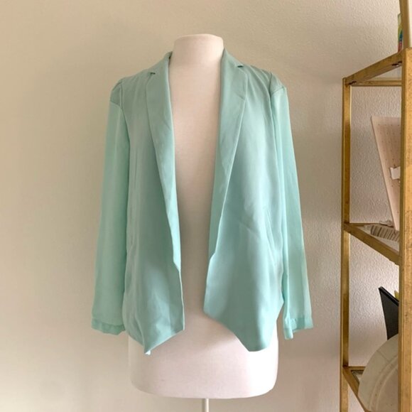 Urban Outfitters Silence and Noise Blazer - Picture 1 of 4